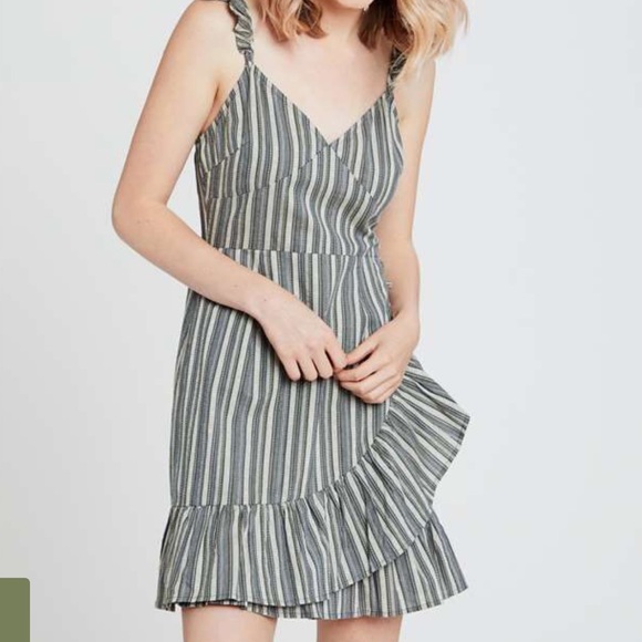 Altar'd State Dresses & Skirts - NWT grey-taupe willow dress CS